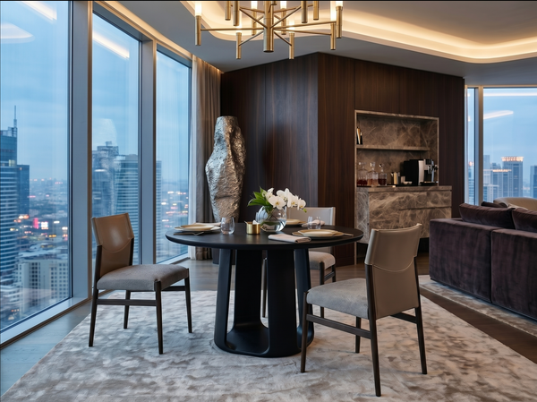 Halo Dining Table